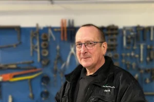 Lading Maskinforretning medarbejder