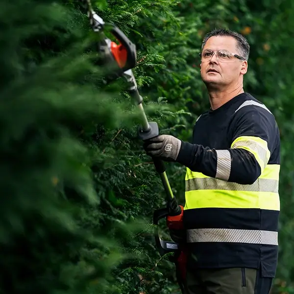 Husqvarna 520iHE3 Stanghækkeklipper_3
